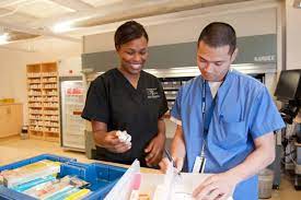 Best School for Pharmacy Technician Training in Houston, TX